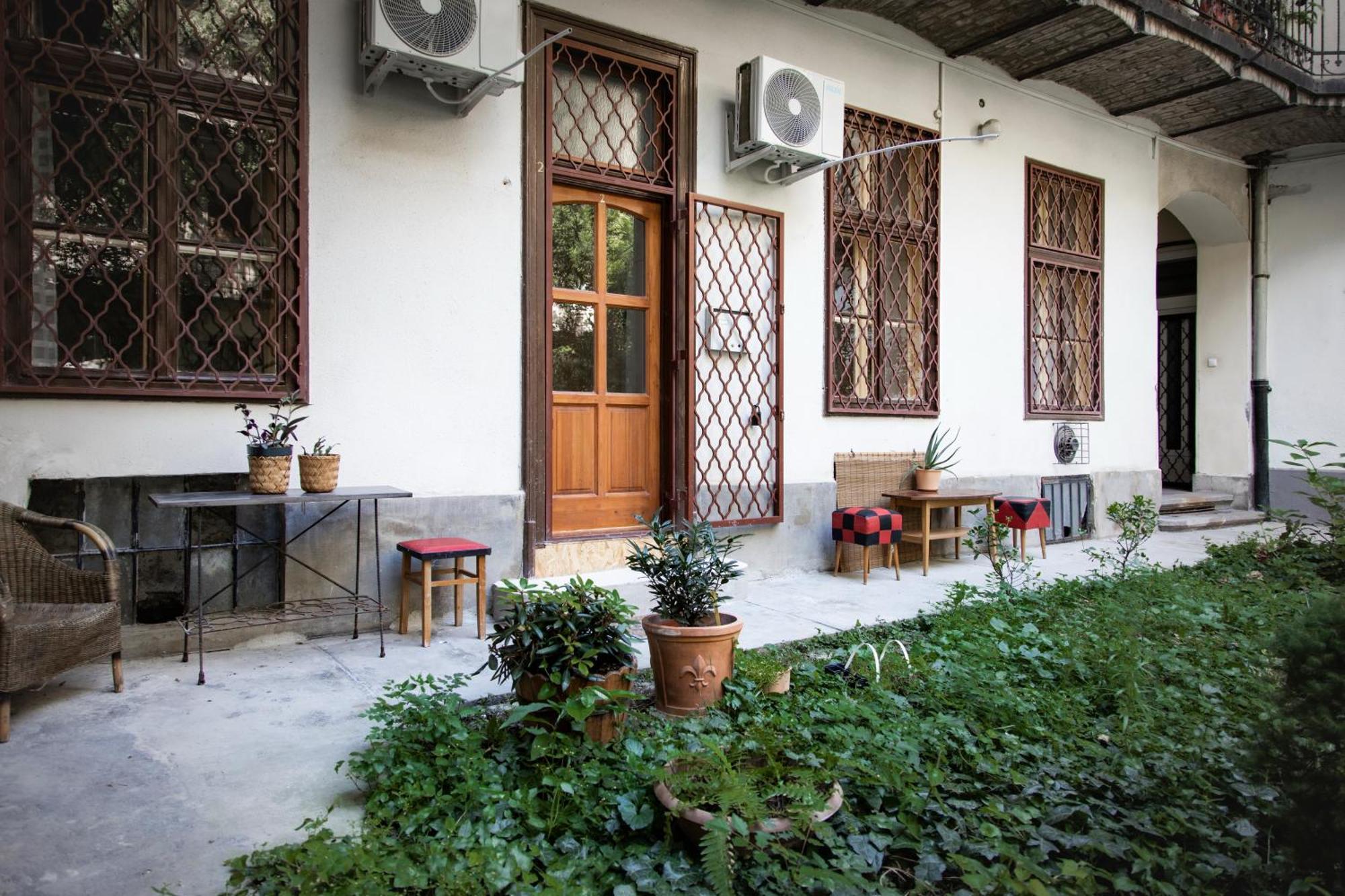 Budapestayz - Lonyay Studios Exterior photo